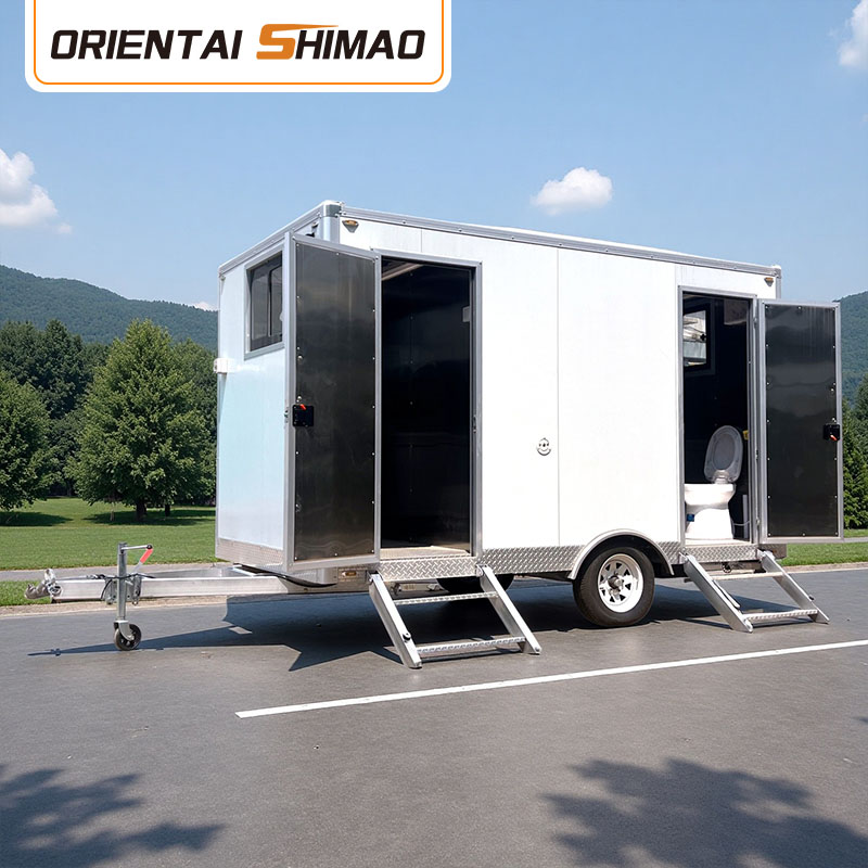 Trailer Toilet Konser