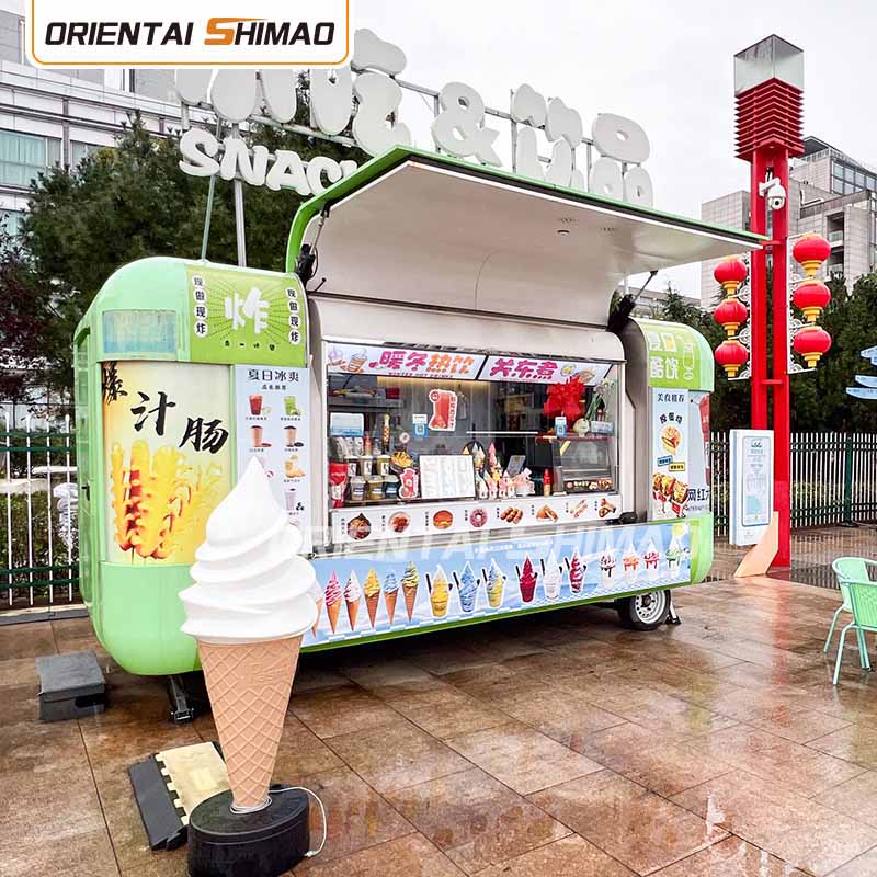 Trailer Makanan Dengan Dapur Lengkap